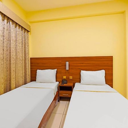 Oyo 925 Emirates Hotel Dubai Luaran gambar
