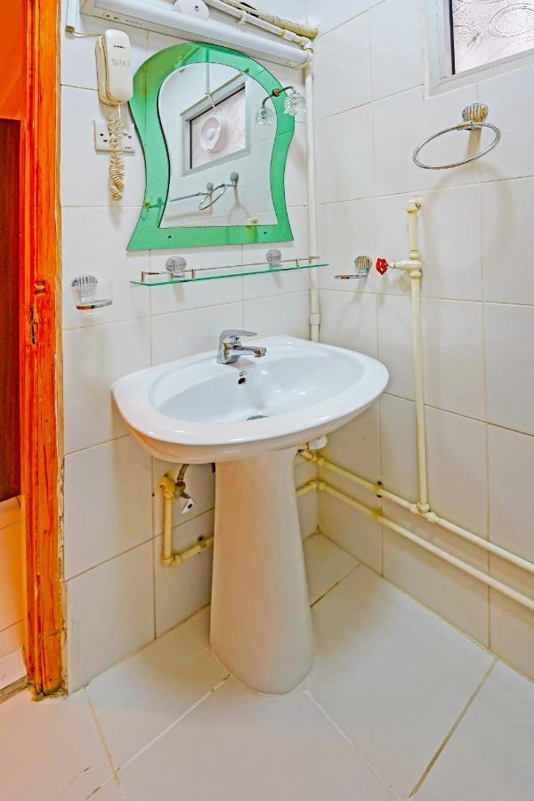 Oyo 925 Emirates Hotel Dubai Luaran gambar